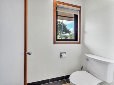 Welcome to this beautifully crafted single-level custom home in - photo 20