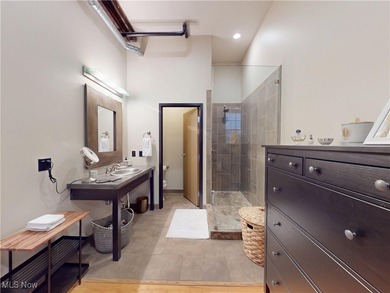 Experience Urban Sophistication in the Historic Erie Building! - photo 23