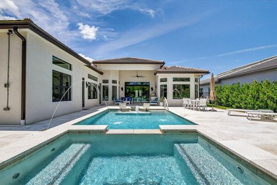 Enjoy total privacy in your own magnificent resort-style - photo 3