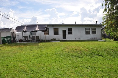 Nestled on a spacious corner lot, this charming 4 bedroom/2 - photo 24