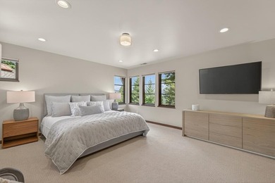 Immaculate Turnkey Whitetail Club Home on 2.06 Acres, perched in - photo 46