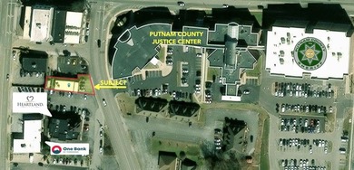 The Subject Property is situated in the heart of downtown - photo 2