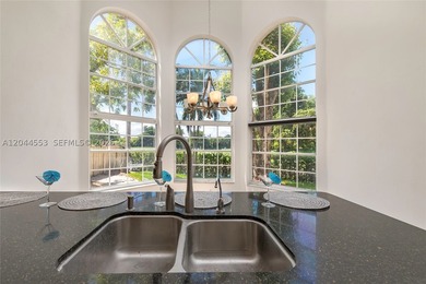 Experience the ultimate Doral lifestyle in this stunning 5BR/3BA - photo 11
