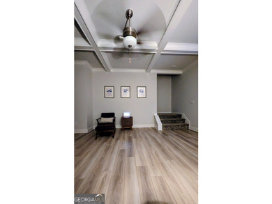 This spacious home features 5 bedrooms and 3 full bathrooms - photo 13
