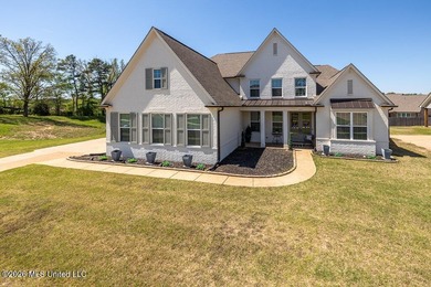 ***PRICE REDUCTION!!!***MOVE-IN READY!!!*** Welcome home to this - photo 2
