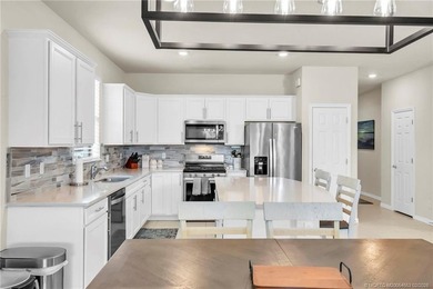 Experience the ultimate in Florida living at Veranda Gardens! - photo 25