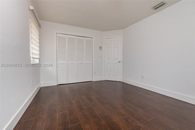 Experience the ultimate Doral lifestyle in this stunning 5BR/3BA - photo 26