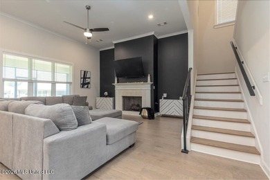***PRICE REDUCTION!!!***MOVE-IN READY!!!*** Welcome home to this - photo 6