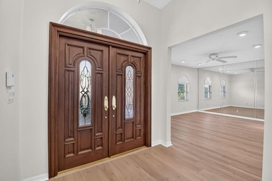 Move right into this beautifully updated 4-bedroom, 3-bath - photo 6