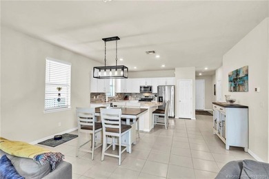 Experience the ultimate in Florida living at Veranda Gardens! - photo 27
