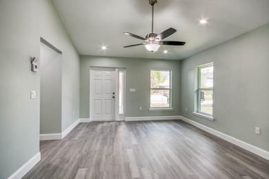 Motivated Seller! Welcome to this 2025 fabulous brand new single - photo 2