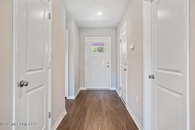 Nearly new home in Ocean Beach Estates, perfect for either a - photo 2