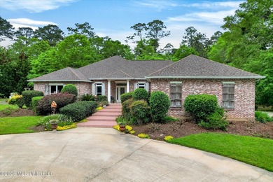 3404 Sq ft Home on 5.28 acres fronting Bayou Talla. This beauty - photo 3