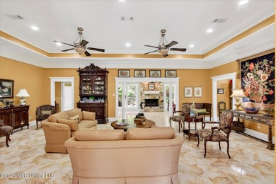 3404 Sq ft Home on 5.28 acres fronting Bayou Talla. This beauty - photo 5