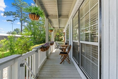 This isn't a lake house, this is a lake HOME! Leave the city and - photo 11