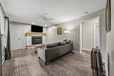 Welcome to this 4 bedroom, 1.5 bathroom home nestled at the end - photo 13