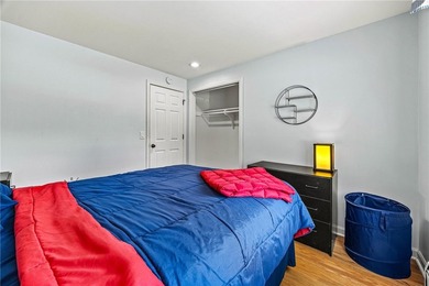 Welcome to this 4 bedroom, 1.5 bathroom home nestled at the end - photo 23
