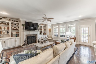Luxury meets lifestyle in this updated Lake Forest retreat - photo 27