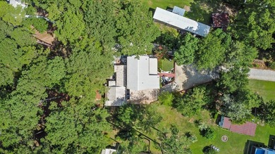 This isn't a lake house, this is a lake HOME! Leave the city and - photo 44