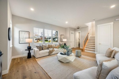 Newly constructed residence offers a thoughtfully designed - photo 8
