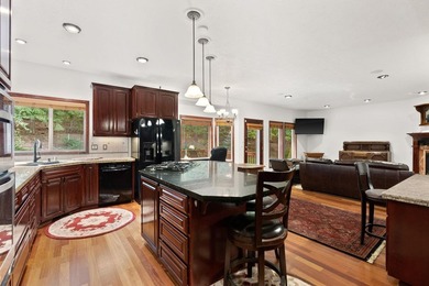Discover the grandeur of this Spectacular Home Show Award Winner - photo 11