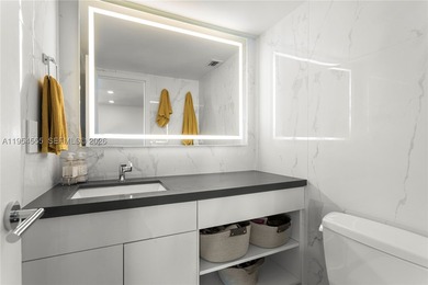 Luxury combined Miami Beach penthouse (PH06/08) offering 2,244 - photo 12