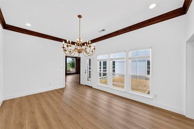 Truly one-of-a-kind, this spectacular dream home takes luxury - photo 13