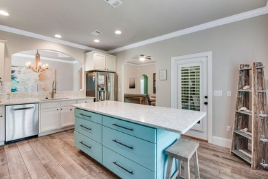 Welcome to coastal living along the 30A corridor. This - photo 15