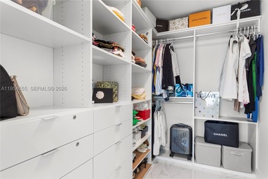 Luxury combined Miami Beach penthouse (PH06/08) offering 2,244 - photo 19