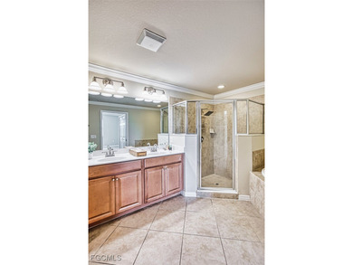 This Emerson Square Concord end-unit condo is tucked away on a - photo 22