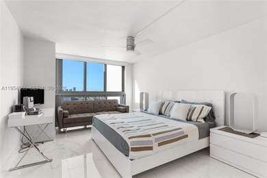 Luxury combined Miami Beach penthouse (PH06/08) offering 2,244 - photo 23