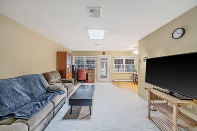 This beautifully maintained Greenbriar model is located in a - photo 8