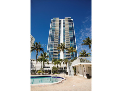Luxury combined Miami Beach penthouse (PH06/08) offering 2,244 - photo 35