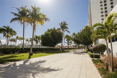Luxury combined Miami Beach penthouse (PH06/08) offering 2,244 - photo 36