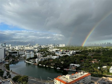 Luxury combined Miami Beach penthouse (PH06/08) offering 2,244 - photo 37
