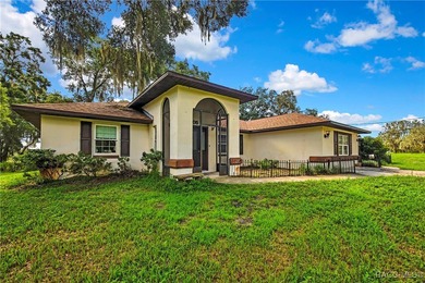 (private lake, pond, creek) Home For Sale in Hernando Florida