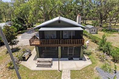 Withlacoochee River Home For Sale in Inglis Florida