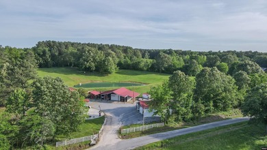 (private lake, pond, creek) Home For Sale in Dresden Tennessee