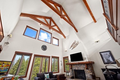 Schweitzer Mountain and filtered lake views, deeded sandy beach - photo 18