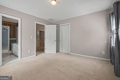 Welcome home to this exquisitely designed Classic Traditional - photo 20