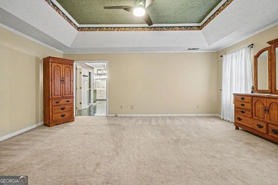 Welcome home to this exquisitely designed Classic Traditional - photo 28