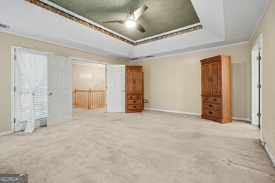 Welcome home to this exquisitely designed Classic Traditional - photo 30