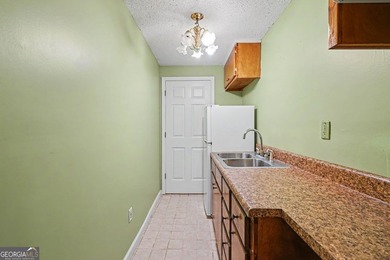 Welcome home to this exquisitely designed Classic Traditional - photo 45