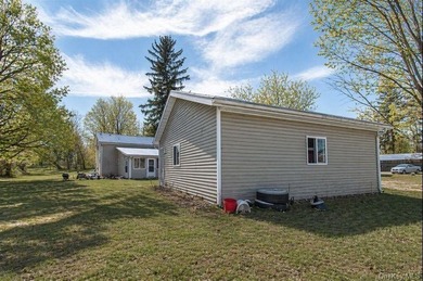 3-bedroom, 2-bath contemporary on 0.49 acres in Scottsburg, NY - photo 2