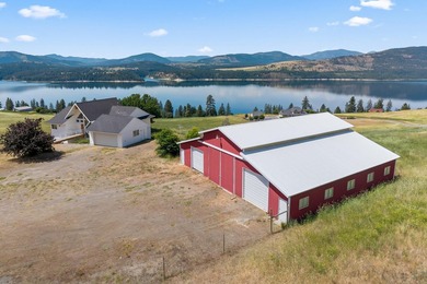 Lake Roosevelt Home For Sale in Rice Washington