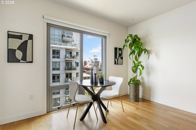 Seventh-floor views of the Willamette River from the living room - photo 7