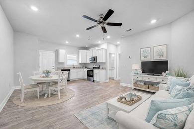 ASSUMABLE MORTGAGE RATE OF 3.25% AVAILABLE! Newer-Built - photo 11