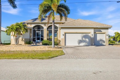 Welcome to waterfront living in South Gulf Cove, where boating - photo 1