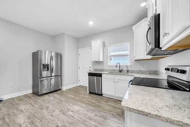 ASSUMABLE MORTGAGE RATE OF 3.25% AVAILABLE! Newer-Built - photo 12