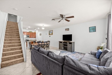 Welcome to River Marina, a charming 3-bedroom, 2.5-bathroom - photo 13